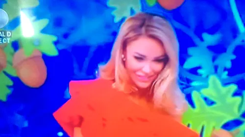 BIANCA DRĂGUŞANU, prima apariţie ca prezentatoare, după ce i-a luat locul GABRIELEI CRISTEA!