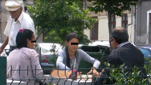 Frate, frate, dar remi e pe bani! Patru bucuresteni si-au transformat hobby-ul in afacere, in fata maternitatii!