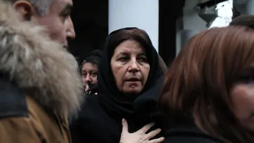 Scandal la TNB! Magda Catone, in conflict cu Ion Caramitru! Actrita vrea sa intoarca sicriul cu Serban Ionescu la biserica!