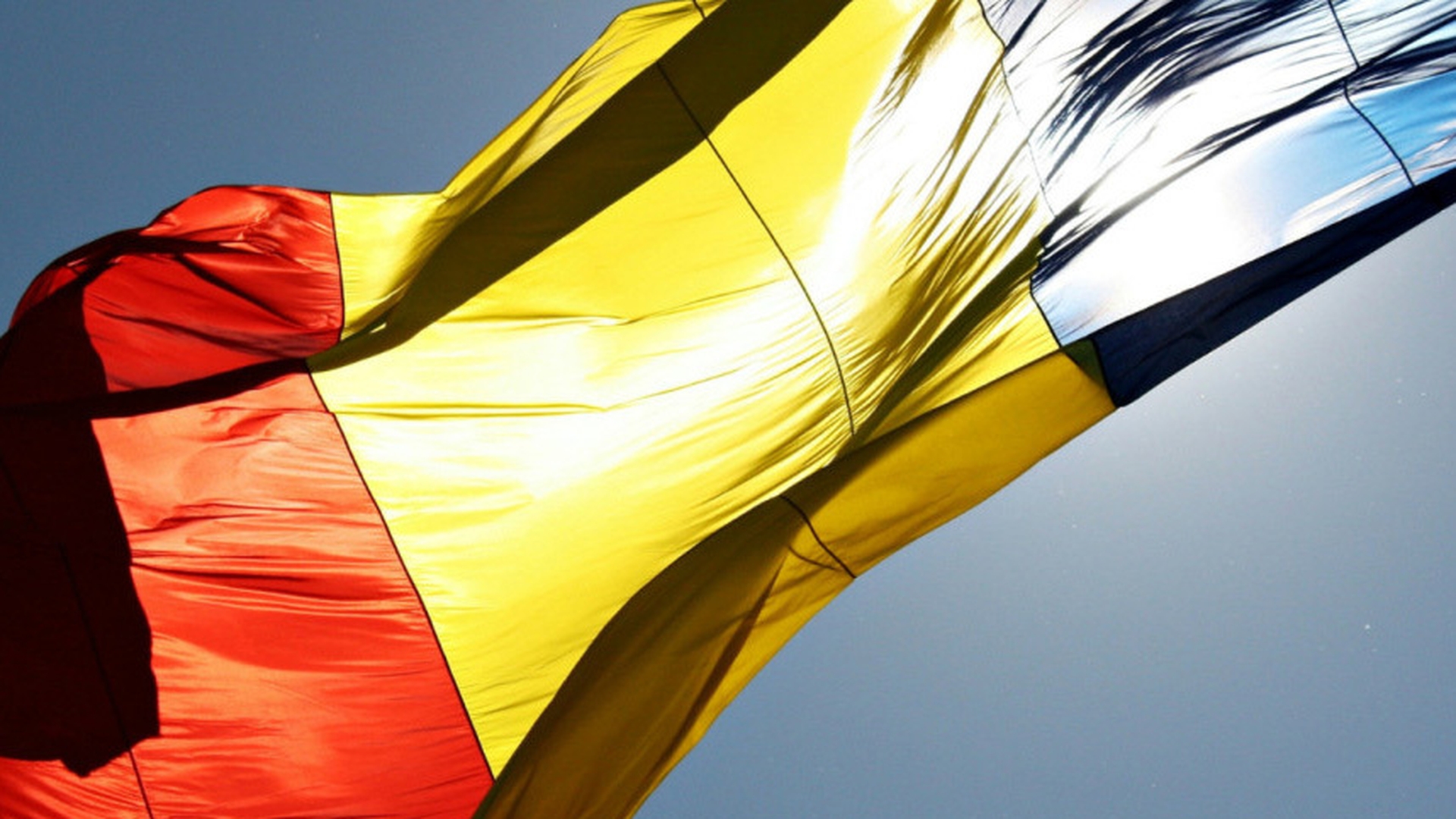 Tricolorul cel mai mare din istorie, arborat joi la Măgurele