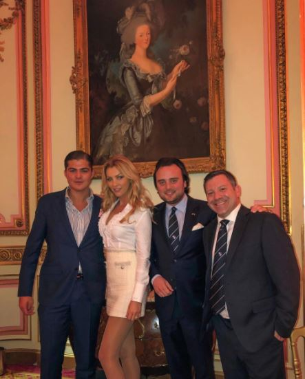 Cristina Szeifert a împlinit 40 de ani și arată senzațional: “Iubitul meu m-a cerut deja”. Mesajul emoționant primit de la sora ei, Brigitte Pastramă | FOTO