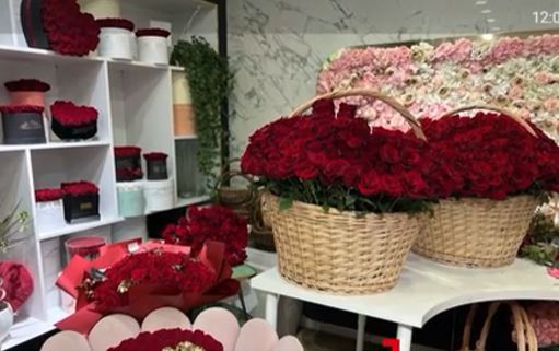 Nu e o glumă! Ce-a putut să facă un bărbat din Cluj, ca să-și surprindă iubita de Valentine’s Day