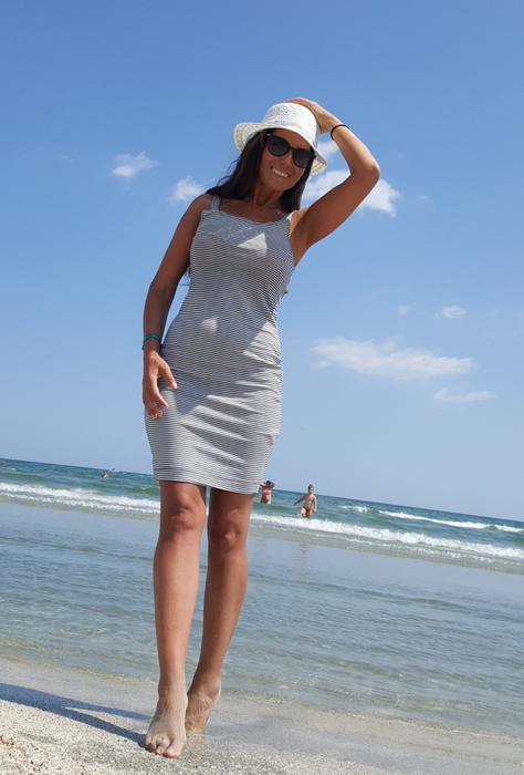 Daniela Ploia, cântăreața de muzică populară, este terorizată de amantele fostului iubit