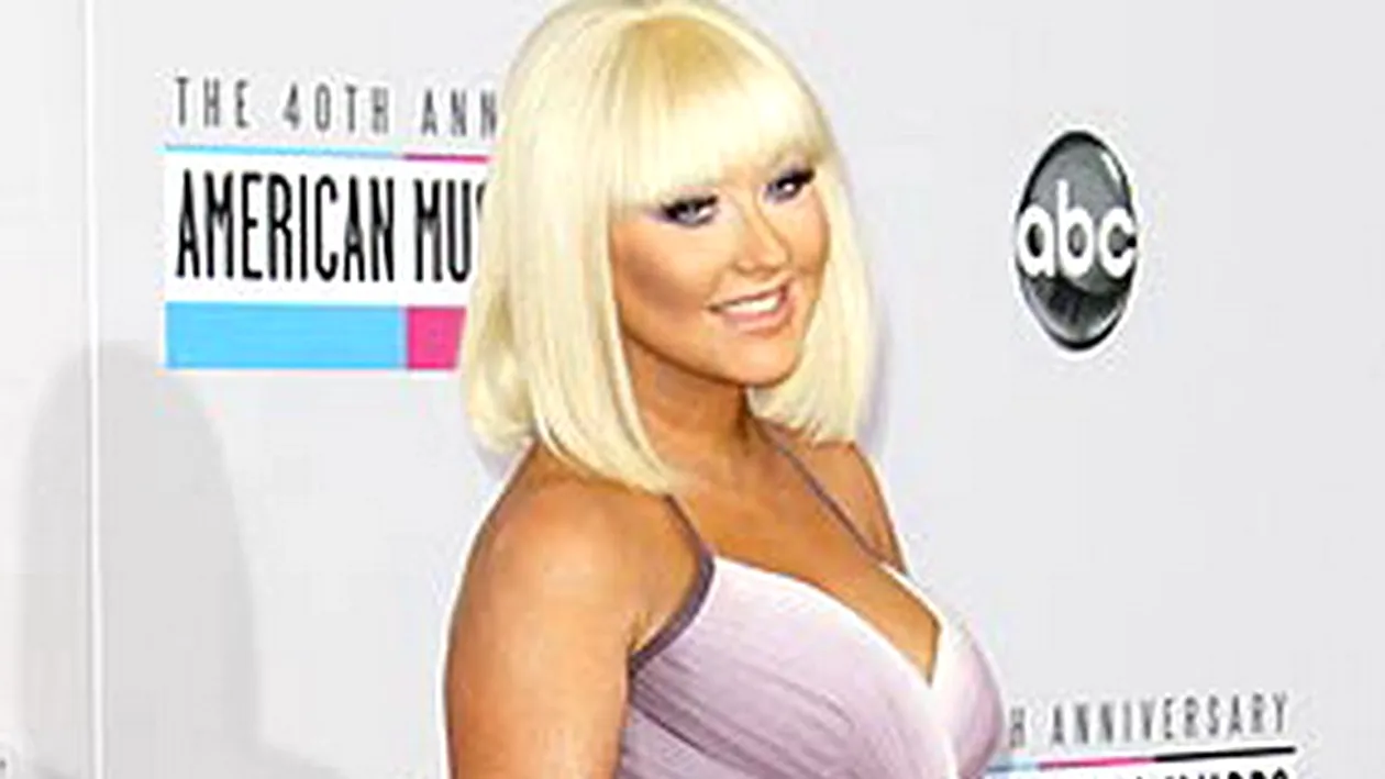 Christina Aguilera lanseaza un nou trend. Vezi ce nume inedit a ales pentru fetita pe care a adus-o pe lume
