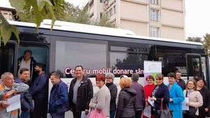 Un preot din Caracal a reuşit să mobilizeze 200 de persoane să doneze sânge