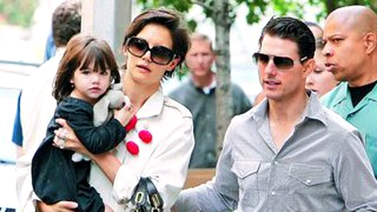 Inca un divort in showbiz! Dupa 5 ani de casatorie, Tom Cruise si Katie Holmes si-au spus Adio!