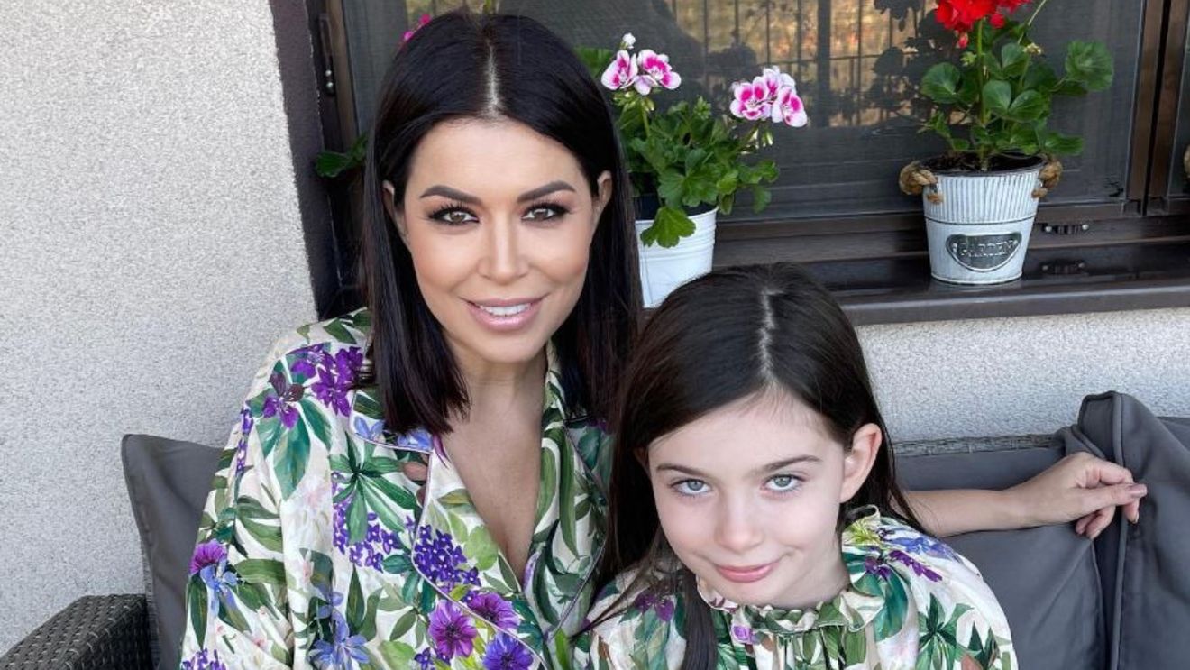 Simona Pătruleasa i-a interzis fiicei sale să facă asta după ce a văzut video-urile cu Eva Măruță. Vedeta de la Kanal D nici nu vrea să audă: „Altfel, nu se poate!”