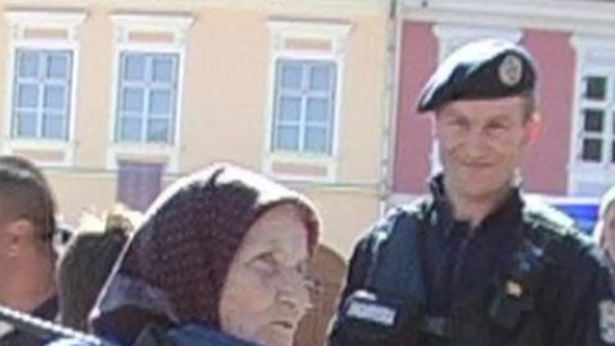 Batrana cu mitraliera care a speriat Brasovul nu e la prima intalnire cu arma! A mai tinut pusca in mana si acum 50 de ani