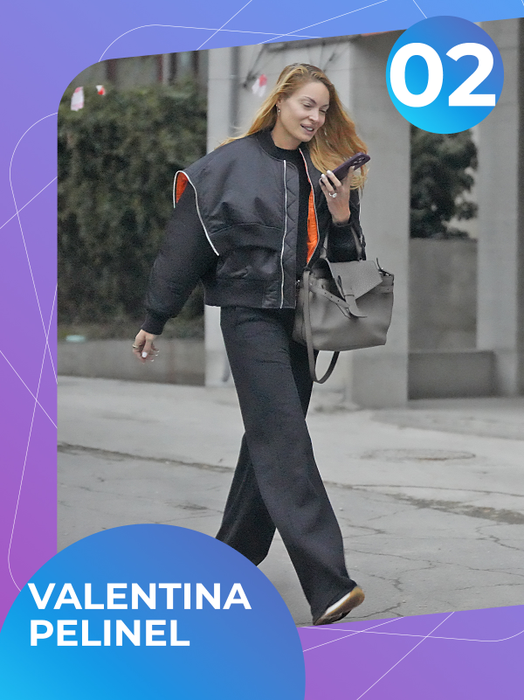 TOP 50 de vedete, așa cum rar le vezi în public! Cum arată Andreea Raicu, Erika Isac sau Otniela Sandu în varianta 100% naturală