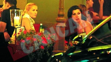 Denisa, bancherul nu-ti mai cumpara flori?