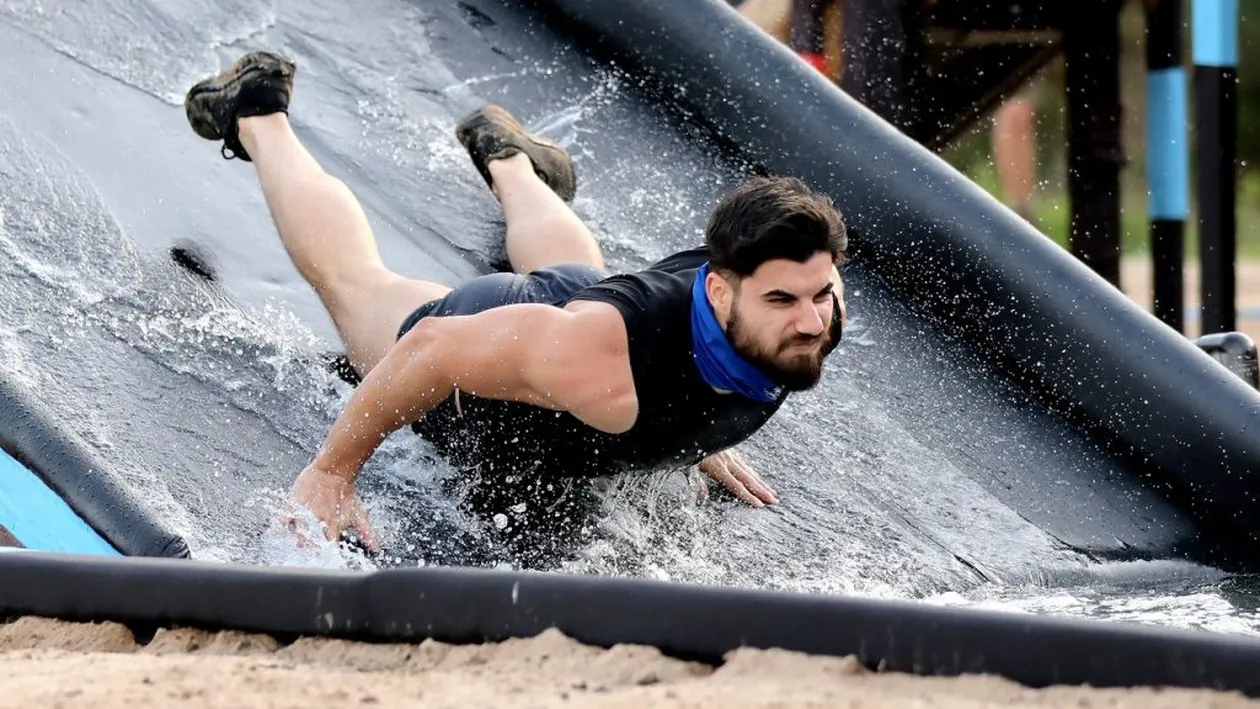 Andi de la Survivor România, implicat într-un accident rutier groaznic. A intrat cu mașina într-un TIR