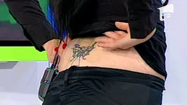 VIDEO Vecina de la Neata si-a aratat chilotii in emisiune! Are tatuat un fluture ca Daniela Crudu