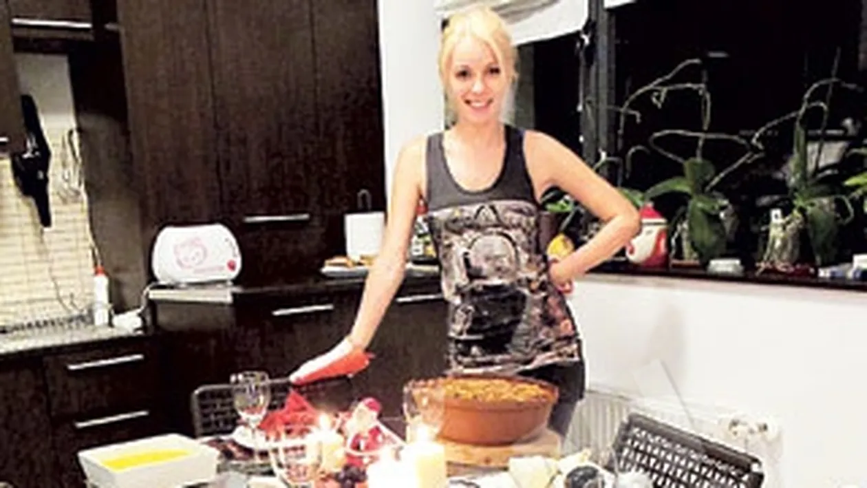 Diana Dumitrescu se antreneaza pentru masa de Craciun! A gatit pentru prima data sarmale