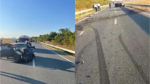 Accident grav în Dolj. O femeie, luată la ocazie, a murit. Două persoane au ajuns la spital