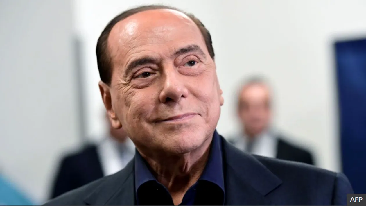 Tentativă de jaf la înmormântarea lui Berlusconi. O româncă a fost arestată