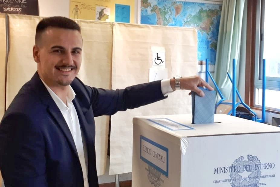 Claudiu Stănășel, craioveanul care a ajuns consilier local în orașul Prato