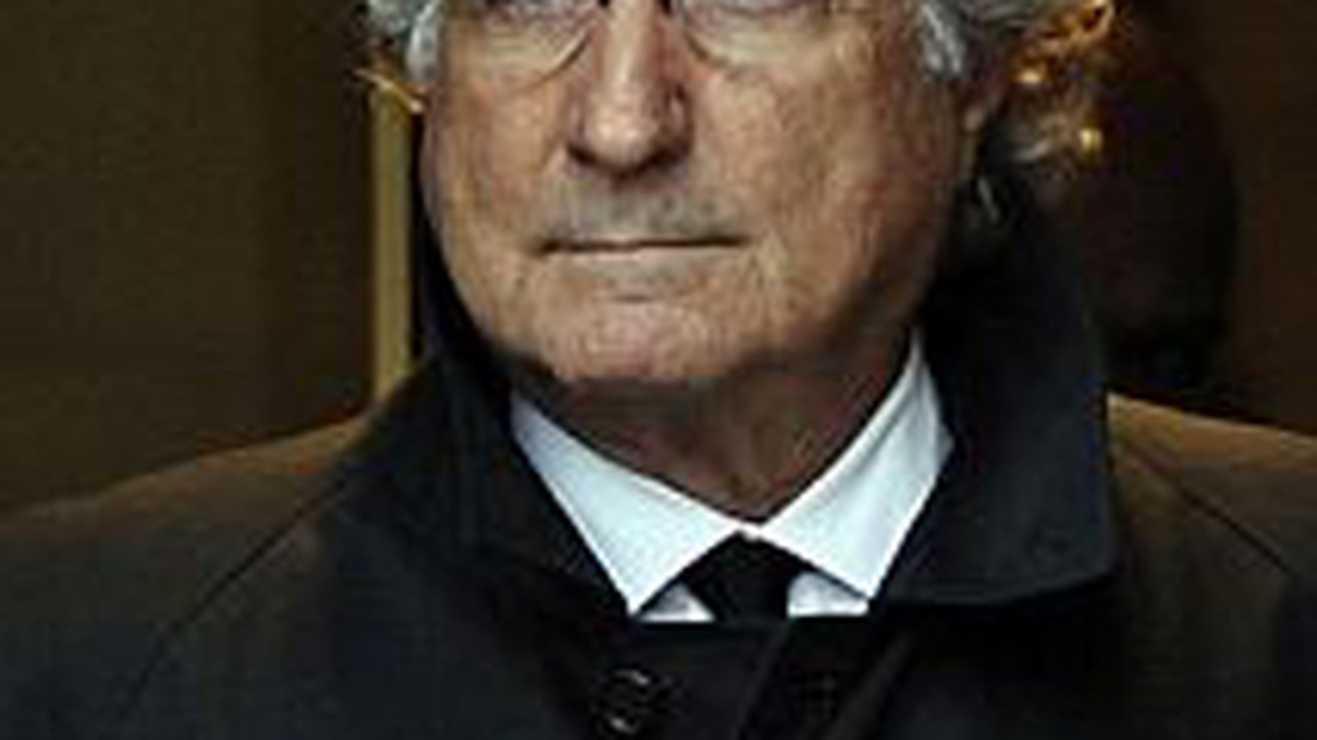 Huse pentru iPad facute din hainele sarlatanului Madoff