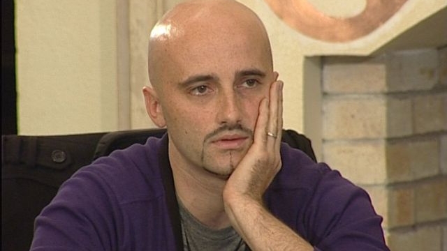 CĂLIN GOIA de la Voltaj a vorbit despre incidentul din timpul concertului CARLA'S DREAMS: "Oamenii leşinau şi la..."