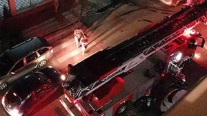 Explozie într-un bloc din Popești Leordeni. Un bărbat ar fi încercat să se sinucidă dând drumul la gaze. FOTO&VIDEO