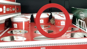 Scandalul șoarecelui de la Kaufland se amplifică. Magazinul, amendat de DSVSA Arad. Între timp a apărut și un cașcaval ros! Hipermarketul a făcut plângere penală pentru înșelătorie