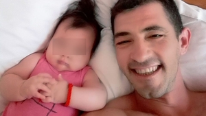 DANIEL Negoiţă, brăileanul care a luptat cu moartea în Legiunea Străină, a pierit pe o şosea! Bărbatul era aşteptat acasă de soţie şi de fiica de doar 9 luni