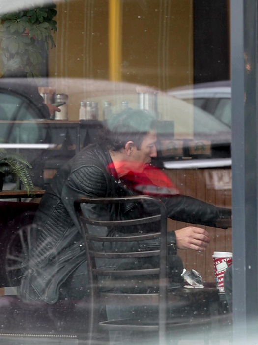 George Ogăraru, într-un moment de relaxare (SURSA FOTO: CANCAN.RO)