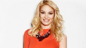 Primele imagini cu Valentina Pelinel insarcinata! Blonda este in culmea fericirii si are niste sani enormi!