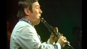 „Dați-mi taragotul înapoi!” Drama națională a lui Dumitru Fărcaș, rămas fără „nevastă” chiar în fața Ateneului