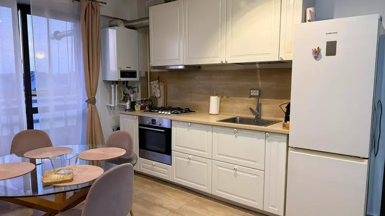 Deea Maxer își vinde apartamentul cu 3 camere din Bragadiru. Cum arată și ce sumă cere