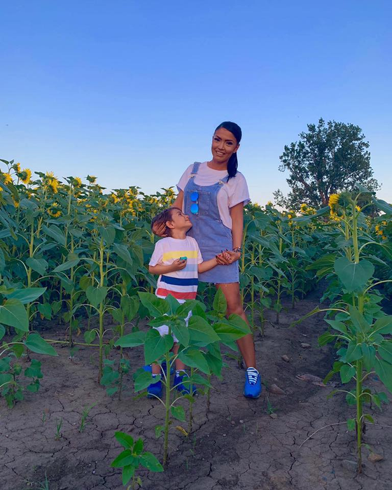 Din cauza “șunculițelor”, Andreea Mantea a refuzat să mai apară în costum de baie la plajă. Dar azi a făcut-o! Cum arată trupul său