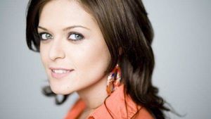 Mai are de aşteptat până va avea o dimineaţă aşa cum îşi doreşte! Vezi cum preferă Raluca Lăzăruţ să-şi înceapă ziua