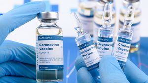 Din 15 martie se schimbă modalitatea de programare pentru vaccinarea împotriva COVID-19. Cum trebuie să procedeze cei interesați