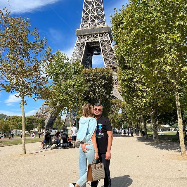Gabriel Stati duce o viață de lux, iar Anastasia Fotachi se bucură, lângă el, de milioane de euro / (Sursa: Instagram)