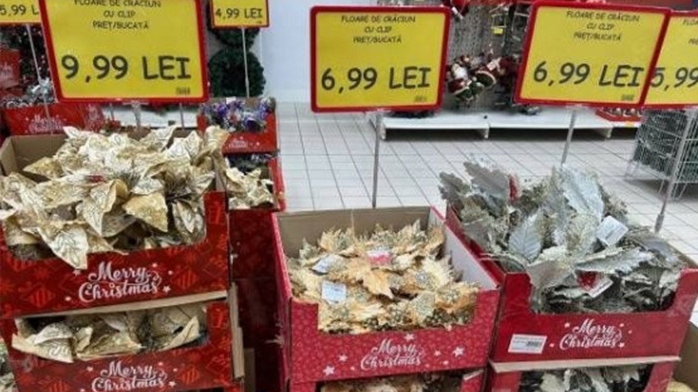 Supermarket-ul din România care a început deja să comercializeze decorațiuni de Crăciun. Clienții au crezut că este o glumă