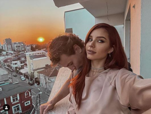 Carmen Grebenișan este însărcinată cu Alex Militaru? Vloggerița a mărturisit într-o filmare: “Asta este camera copilului” | FOTO