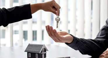 Prețurile chiriilor au explodat! Oamenii au ajuns să cumpere apartamente, e mult mai ieftin