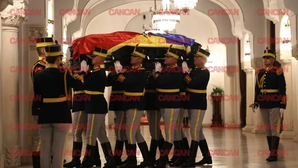 Gafă colosală la înmormântarea lui Ion Iliescu. Greșeala care nu a trecut neobservată