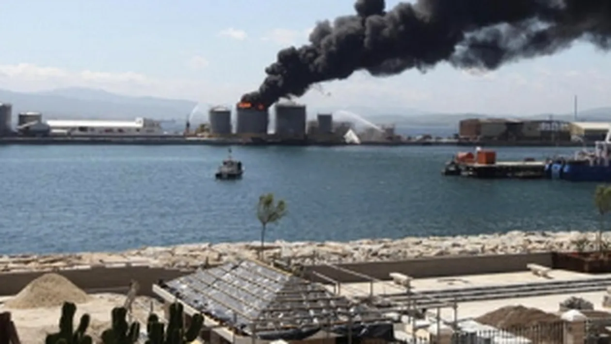 Cel putin 15 raniti, in urma unei explozii in portul Gibraltar