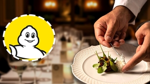 De la un ghid pentru șoferi la autoritatea supremă în gastronomie: cum a cucerit Michelin lumea culinară