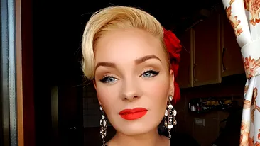 Maria Constantin s-a transformat în sosia lui Marilyn Monroe! Rochia cu şliţ pe picior i-a pus în valoare silueta perfectă