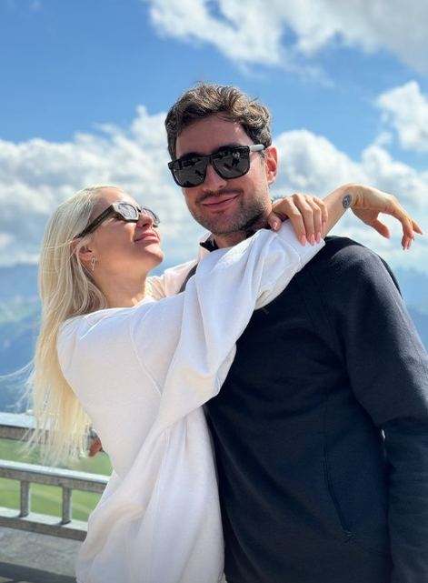 Carmen Grebenișan și noul ei iubit / Foto: Instagram