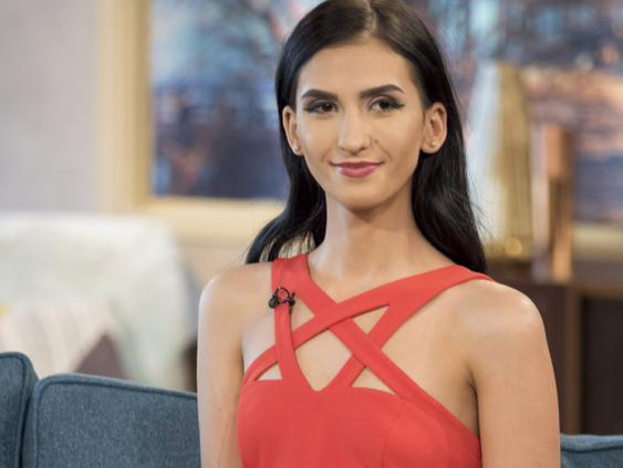 Eleva virgină rupe tăcerea în premieră pentru CANCAN.ro. A hotărât pe ce va cheltui banii câştigaţi din prima noapte de amor: „Îmi voi lua o…”