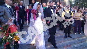 Fiica lui Frunzaverde pazita la nunta de bodyguarzi inarmati cu pistoale! Invitatii au fost cazati in trei hoteluri din Timisoara!