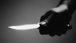 ÎNGROZITOR! O mamă şi-a sunat fiica să vadă unde e şi a auzit când aceasta era violată!