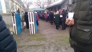 Infirmierul de la Psihiatria Slatina și asistenta pe care a ucis-o au fost înmormântați. Nașul criminalului: "Ea a vrut să îl facă de bani"