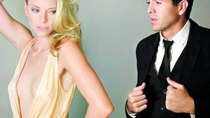 Barbatii se simt intimidati de blonde