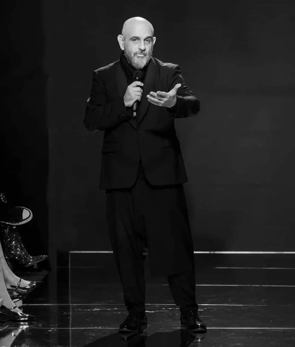 Dorian Popa și Inna au ieșit șifonați din radiografia celebrului critic de modă! ”Relaxat spre praf!” + ”Stilistul ei trebuie s-o țină în…”