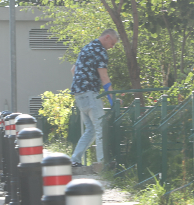 Alin Mastan a coordonat din umbră jandarmii la mitingul Diasporei. Bossul în cârjă are Touareg de serviciu și "bodyguard"!