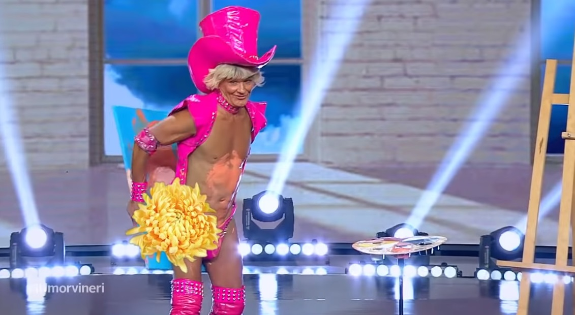 Imagini +18 la iUmor! Cum apare Delia Matache e fără precedent în televiziunea din România