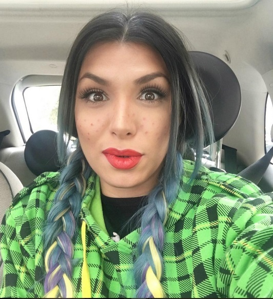 Sorana de la ASIA  a renunţat la părul blond